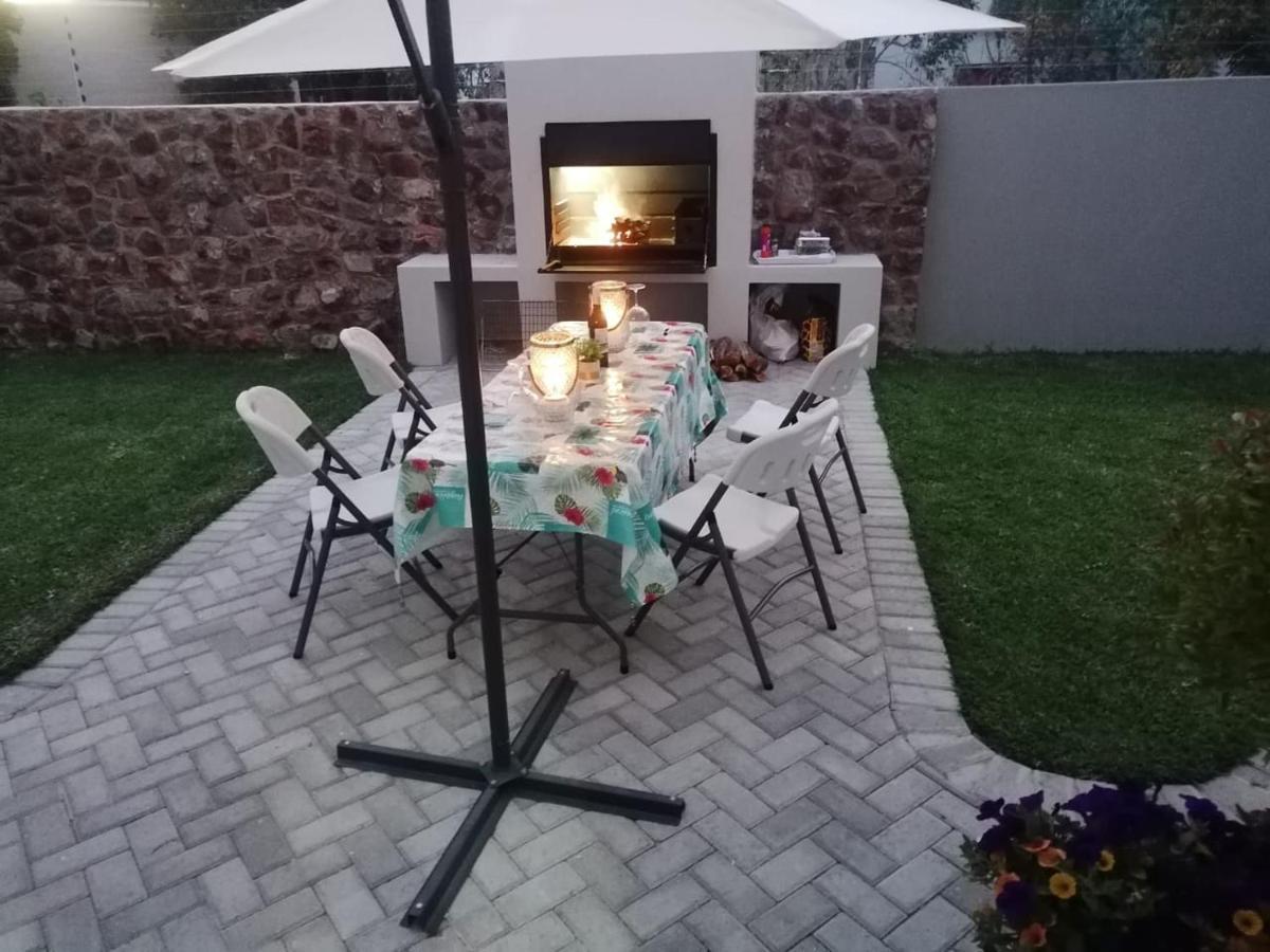 Elizabeth House Hotel Hermanus Exterior foto