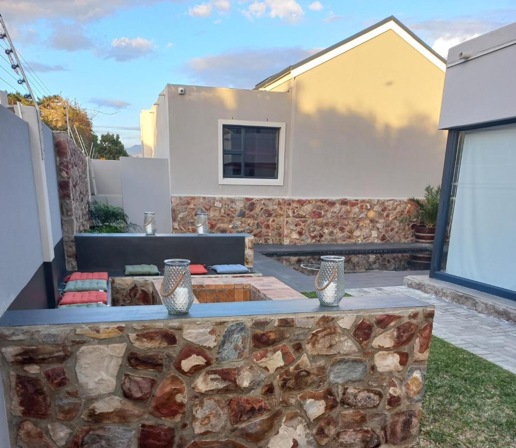Elizabeth House Hotel Hermanus Exterior foto
