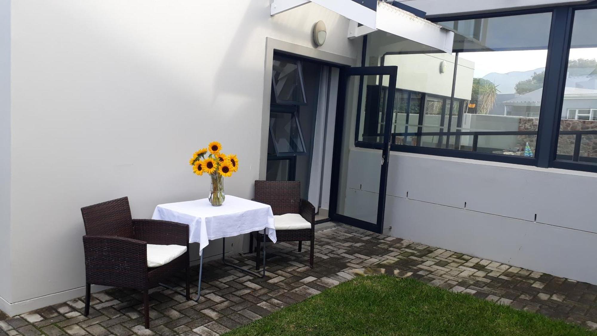 Elizabeth House Hotel Hermanus Exterior foto